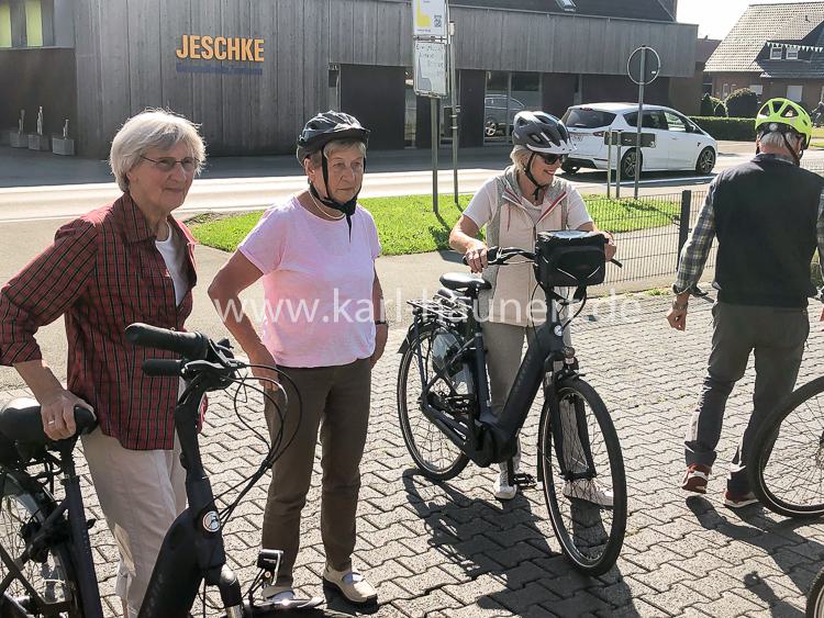 Radtour mit Cafe und Kuchen bei Großkopff in Herzebrock